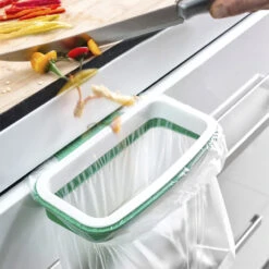 Holder Til Kompostpose På Skabe