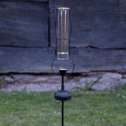 Regnmåler Med Solcellelampe